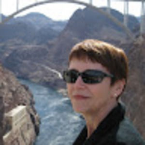 Meet your Posher, Evelyn